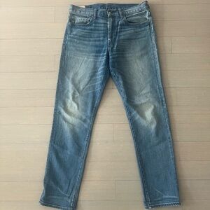 J Crew 770 Medium Wash jeans